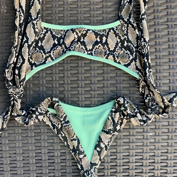 Indah Caper in Mint Python - Picture 3 of 8